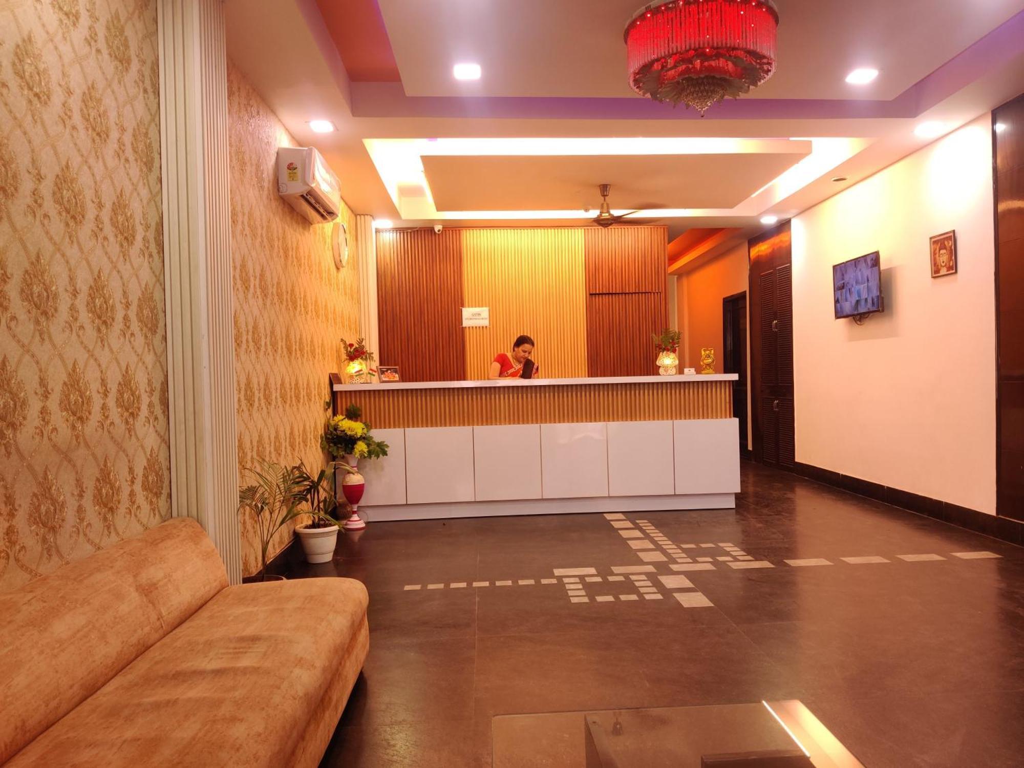Hotel Delhi Airport Plaza Igi Airport New Delhi Exterior photo