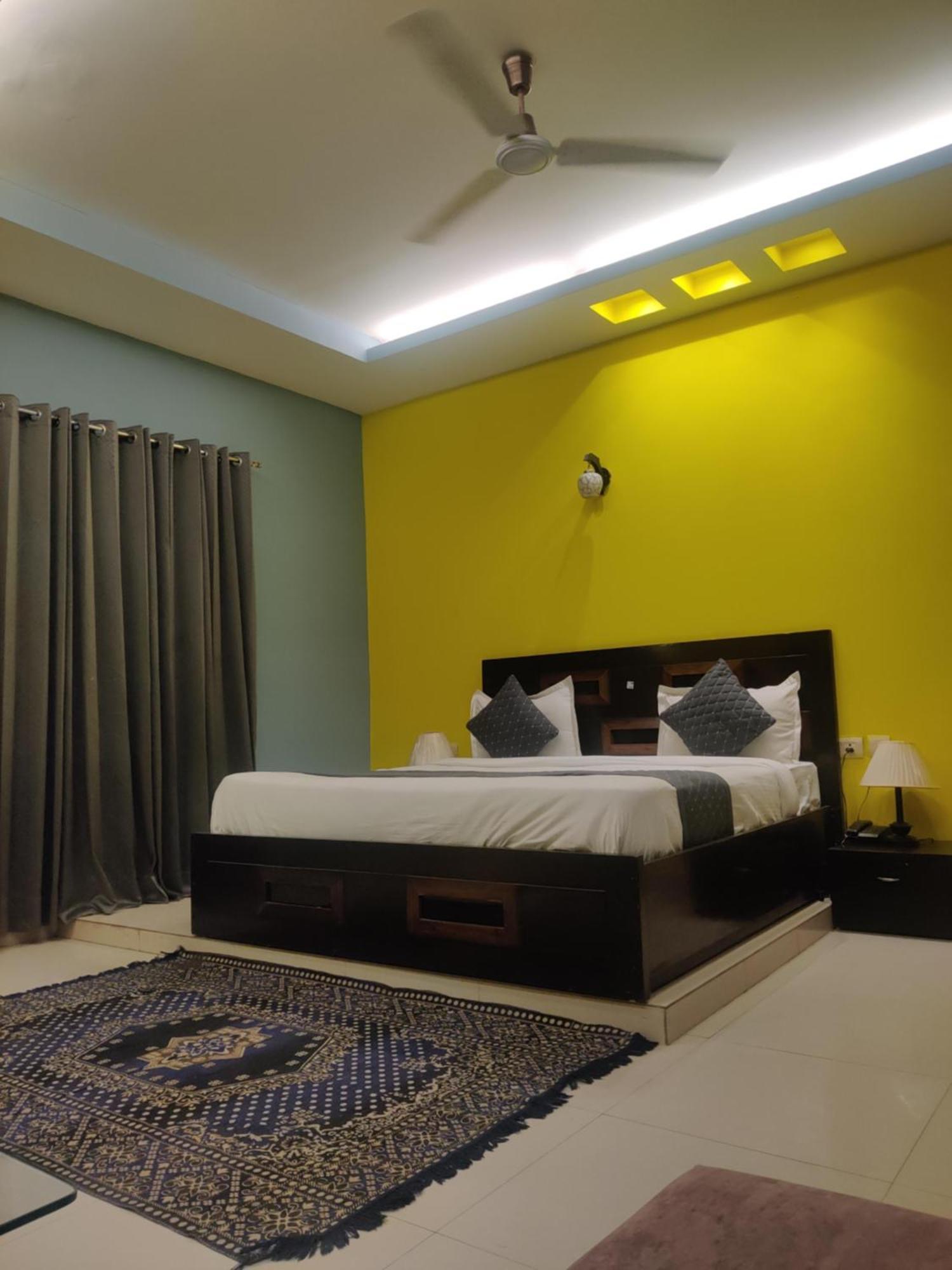 Hotel Delhi Airport Plaza Igi Airport New Delhi Exterior photo