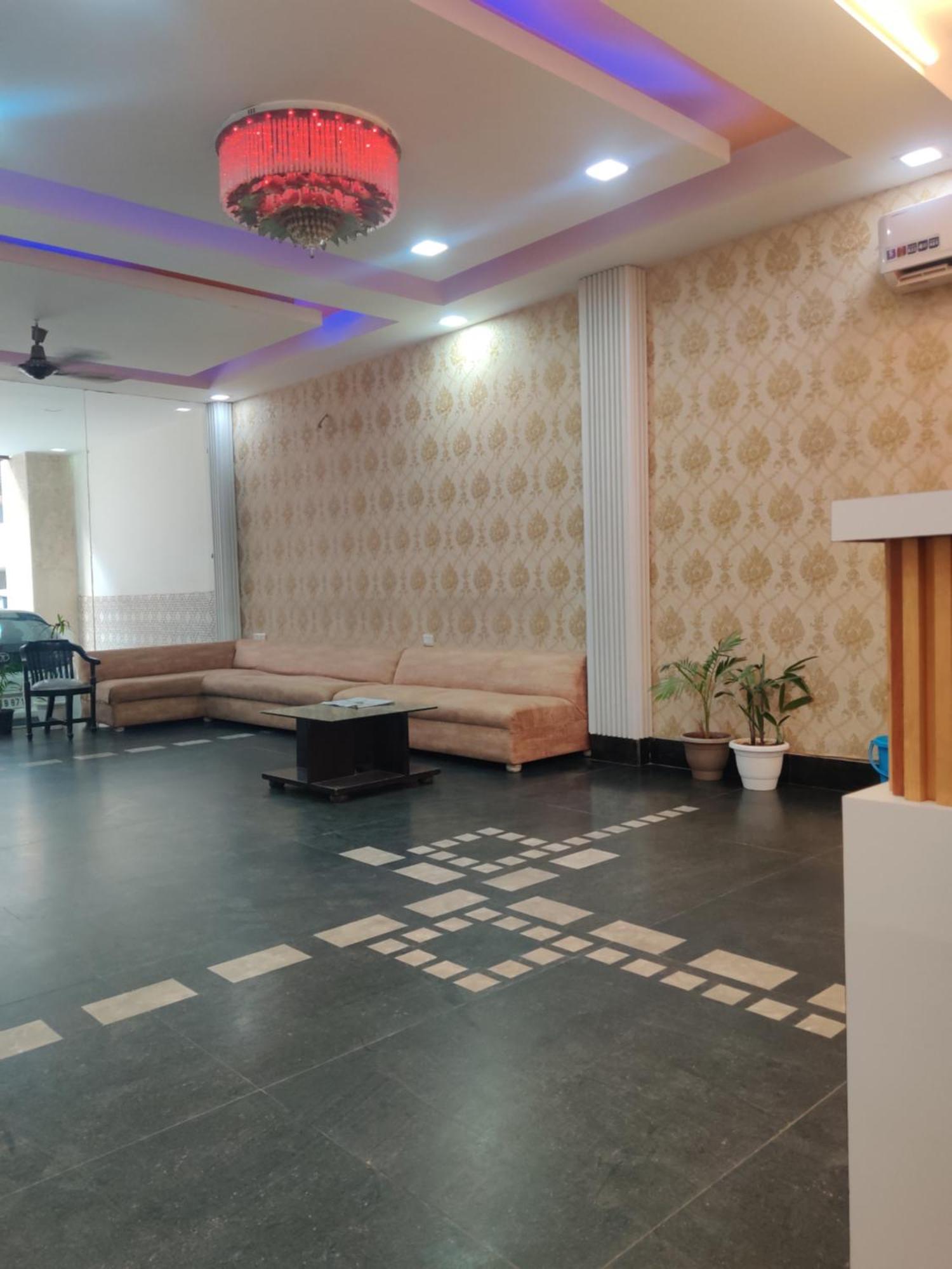 Hotel Delhi Airport Plaza Igi Airport New Delhi Exterior photo