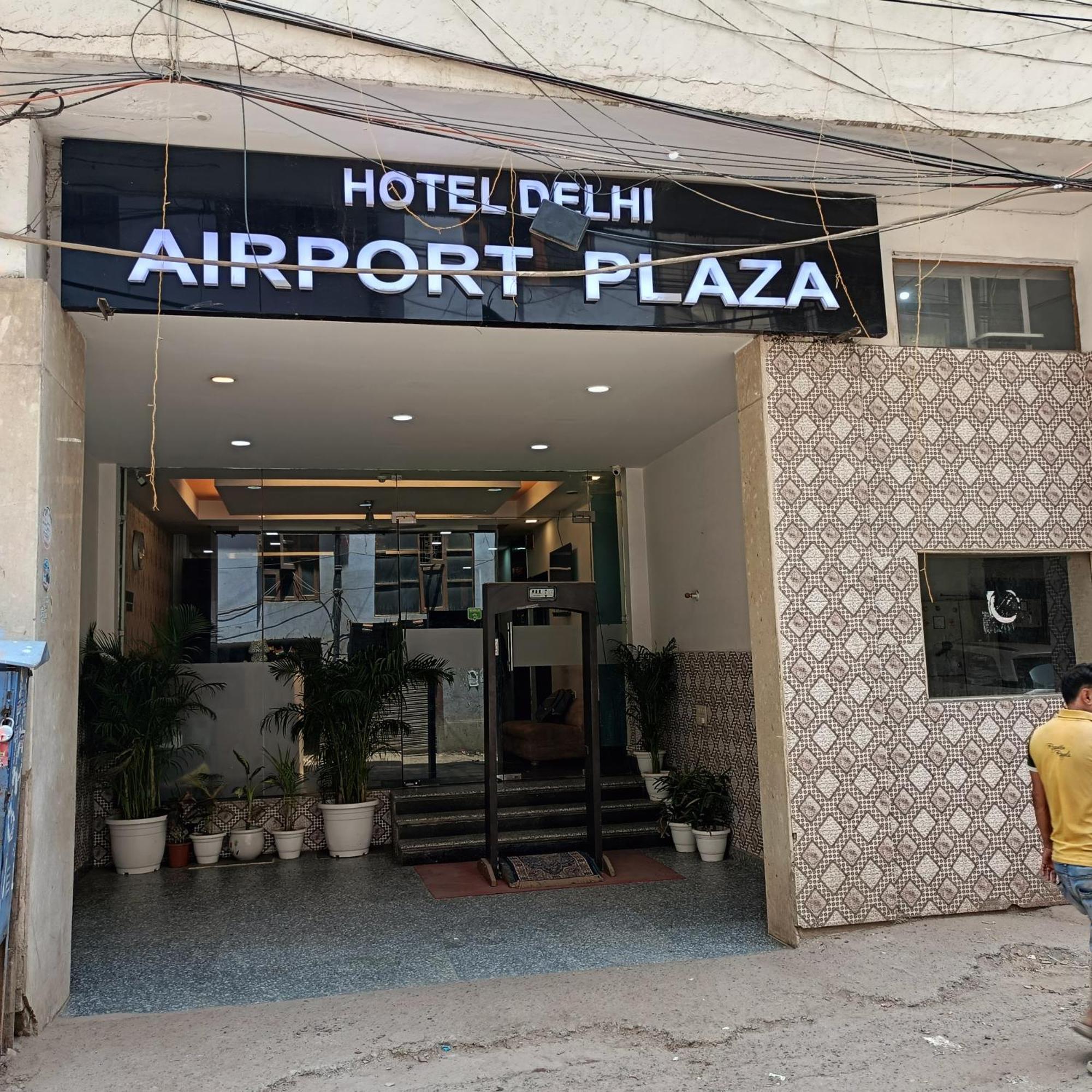 Hotel Delhi Airport Plaza Igi Airport New Delhi Exterior photo