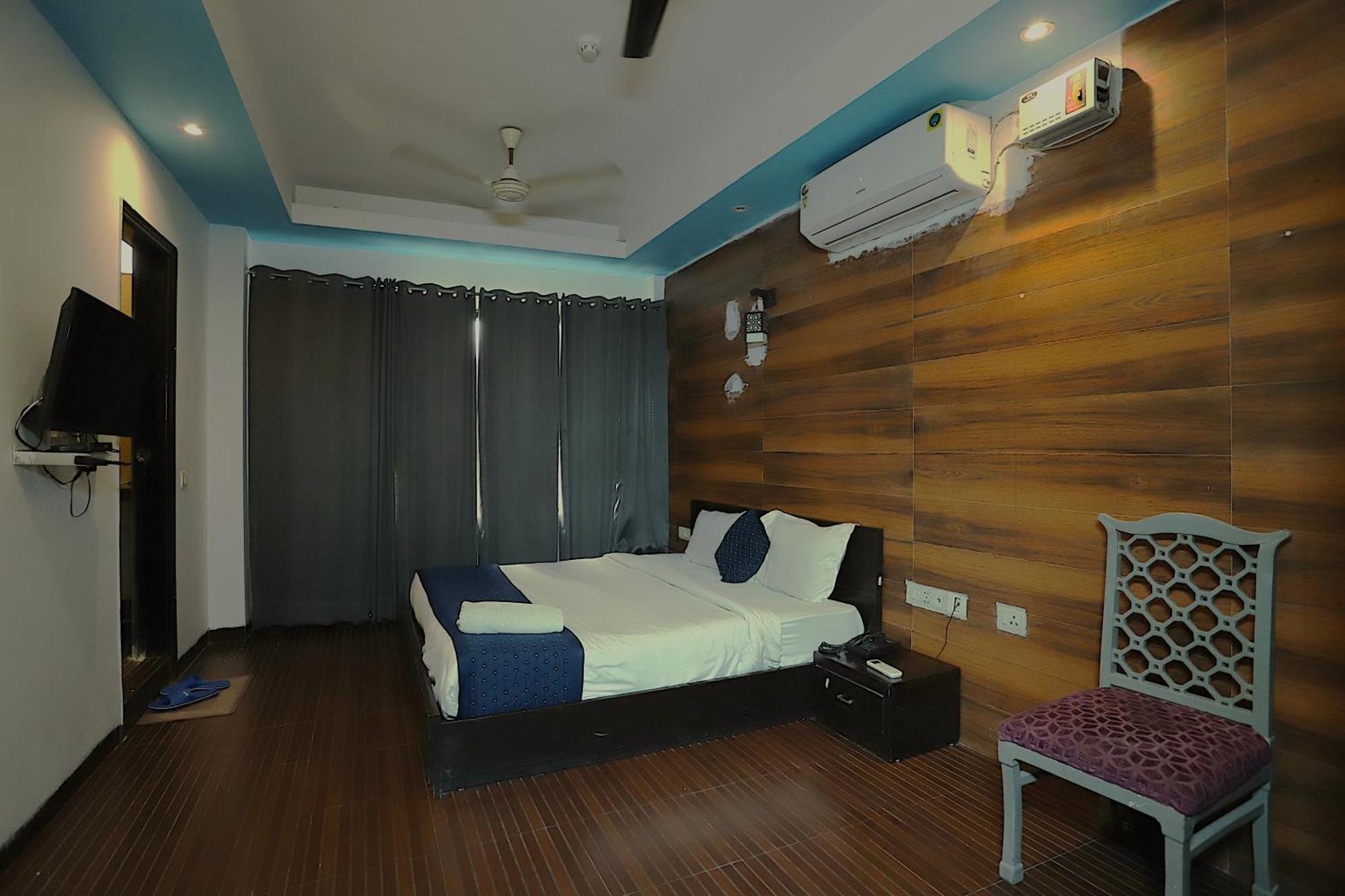Hotel Delhi Airport Plaza Igi Airport New Delhi Exterior photo